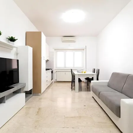 Garbatella Moderno Relax E Comfort Daire *