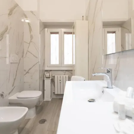 Daire Garbatella Moderno Relax E Comfort *