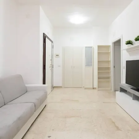 Daire Garbatella Moderno Relax E Comfort *